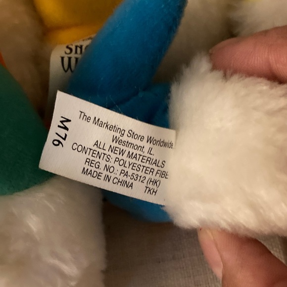 VINTAGE SNOW WHITE AND THE SEVEN DWARFS PLUSH Keychain Set - - Picture 4 of 7